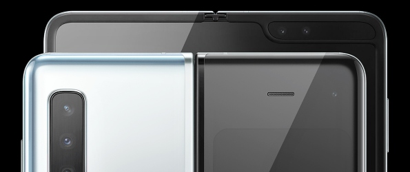 Flexibiln Samsung Galaxy Fold kombinuje monosti smartphonu a menho tabletu